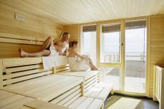 In der Sauna vom Alltag abschalten. Quelle: Wellness in Boltenhagen, Ostsee - beauty24 GmbH